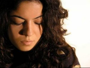 Neslihan – Ah Dünya